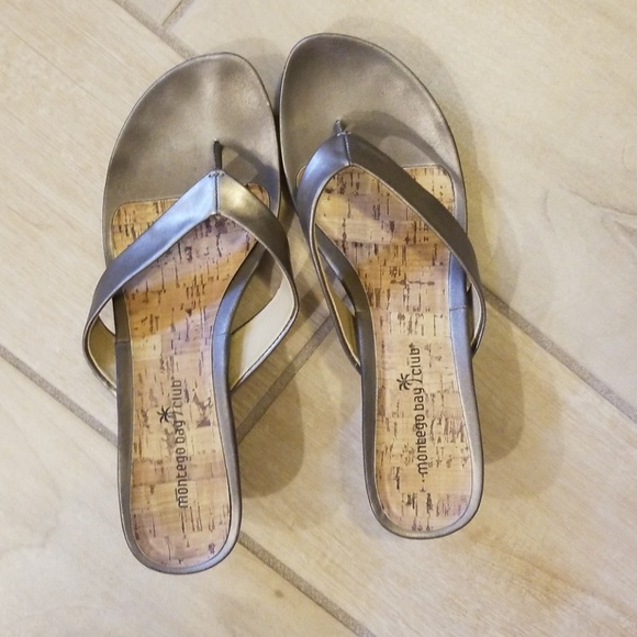 Montego bay champagne flip flops with slight heal - Picture 1 of 4